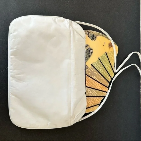 Vintage leather Moon Bag by Patricia Smith in 1987 - Picture 10 of 14